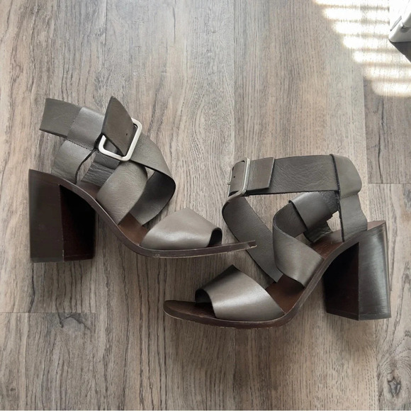 Boemos Italy Sandals Block Heel Dark Gray Leather Square Toe 7.5 38 - Picture 8 of 9